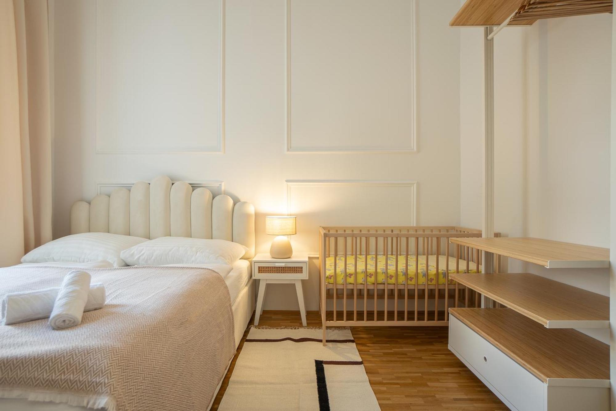 Vibrant 107 M2 Flat In The City Center 비엔나 외부 사진